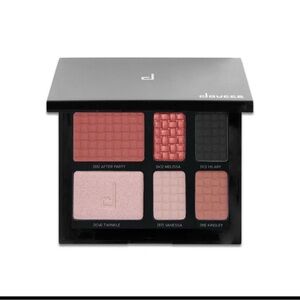 Doucce Eyeshadow Palette - On The Go